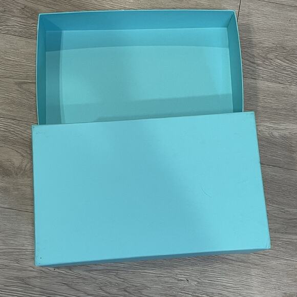 Empty Box Only Tiffany & Co Large Gift Box Storage 13 x 8 x 7 - Picture 5 of 9
